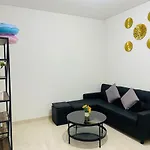 1Br 2-4 Pax Podomoro Overlooking Medan City
