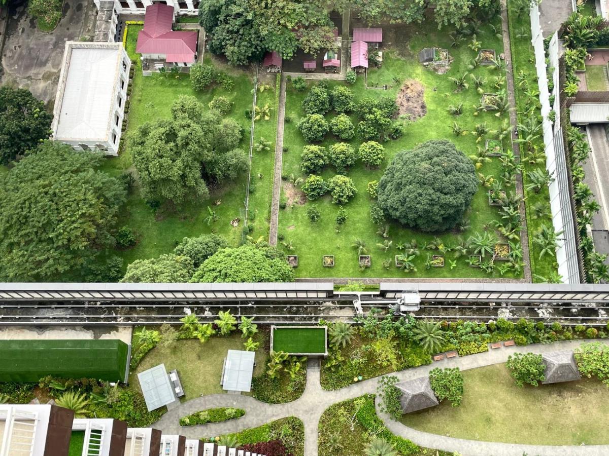 1br 2-4 Pax Podomoro Overlooking * Medan